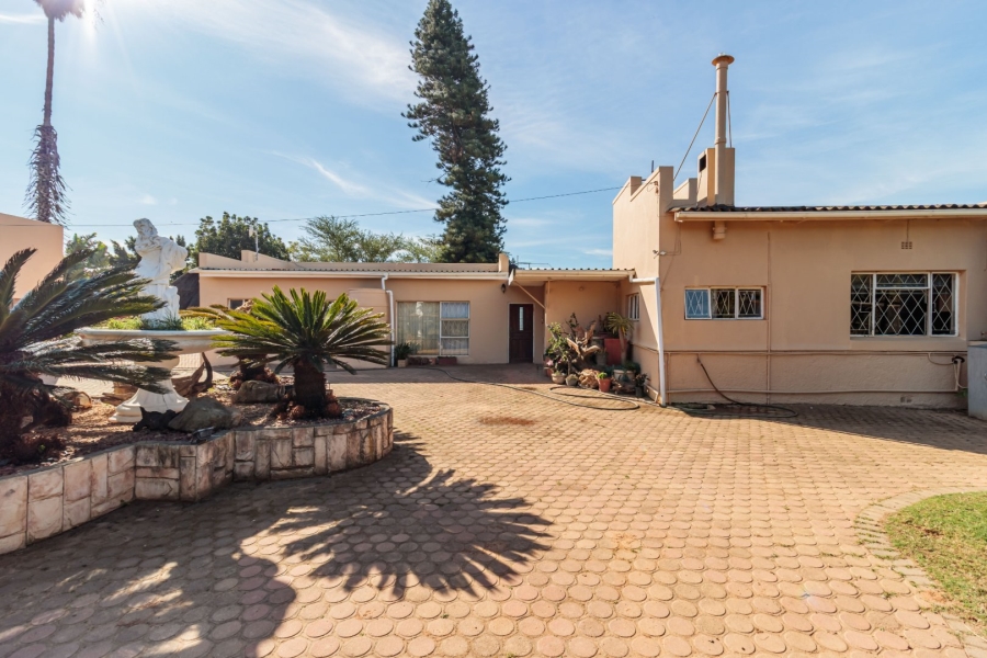 4 Bedroom Property for Sale in Kruisrivier Eastern Cape